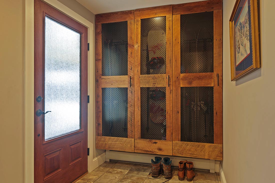wooden cabinet to store equiptment