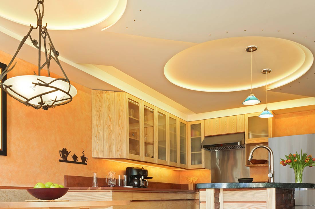 kitchen lighting and circle details in the ceiling