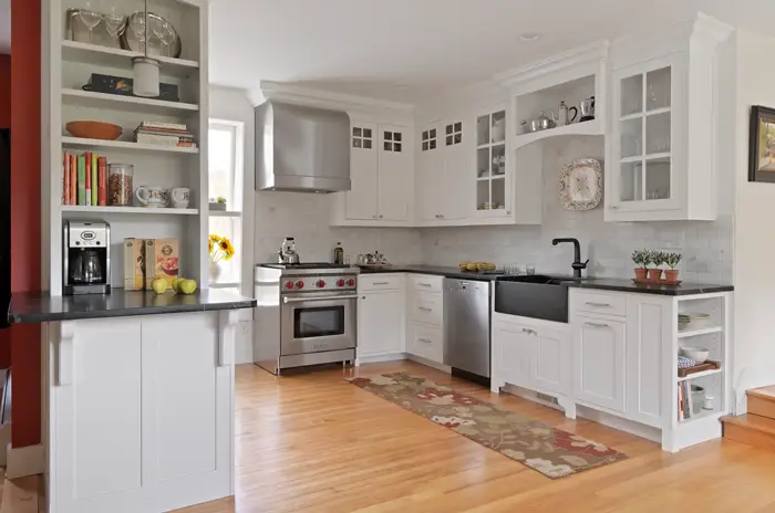 white country style kitchen